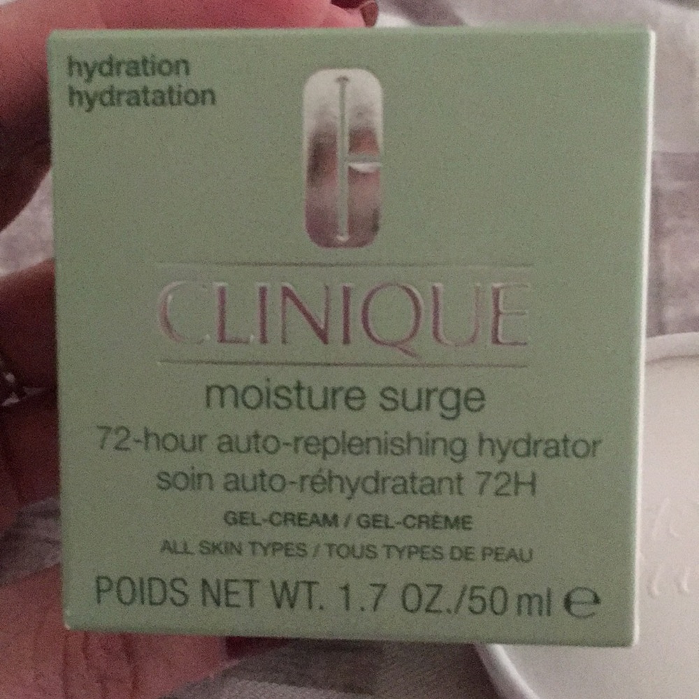 Clinique moisture surge 72 hour hydrator